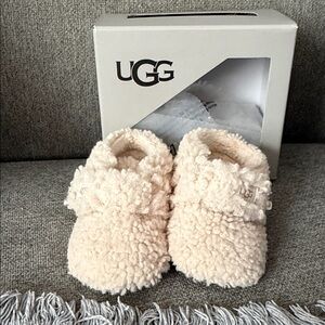 UGG Kids Cream Shearling Booties